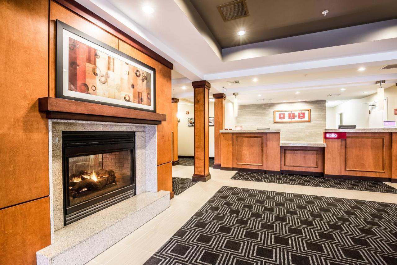 Towneplace Suites By Marriott Γκίλφορντ Εξωτερικό φωτογραφία