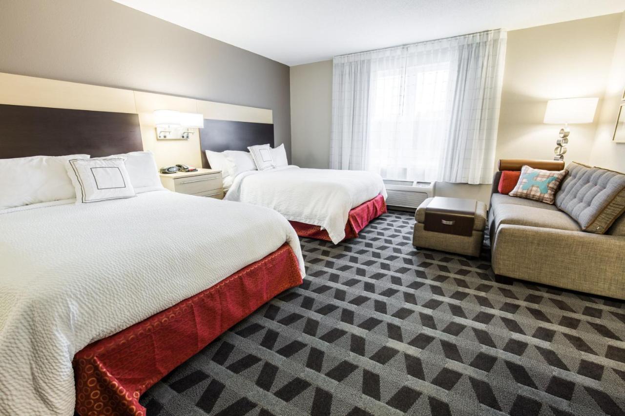 Towneplace Suites By Marriott Γκίλφορντ Εξωτερικό φωτογραφία