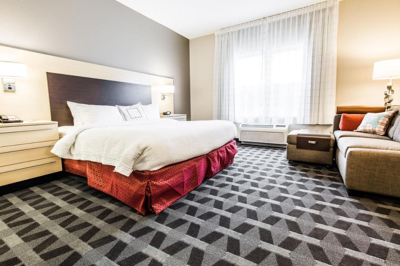 Towneplace Suites By Marriott Γκίλφορντ Εξωτερικό φωτογραφία